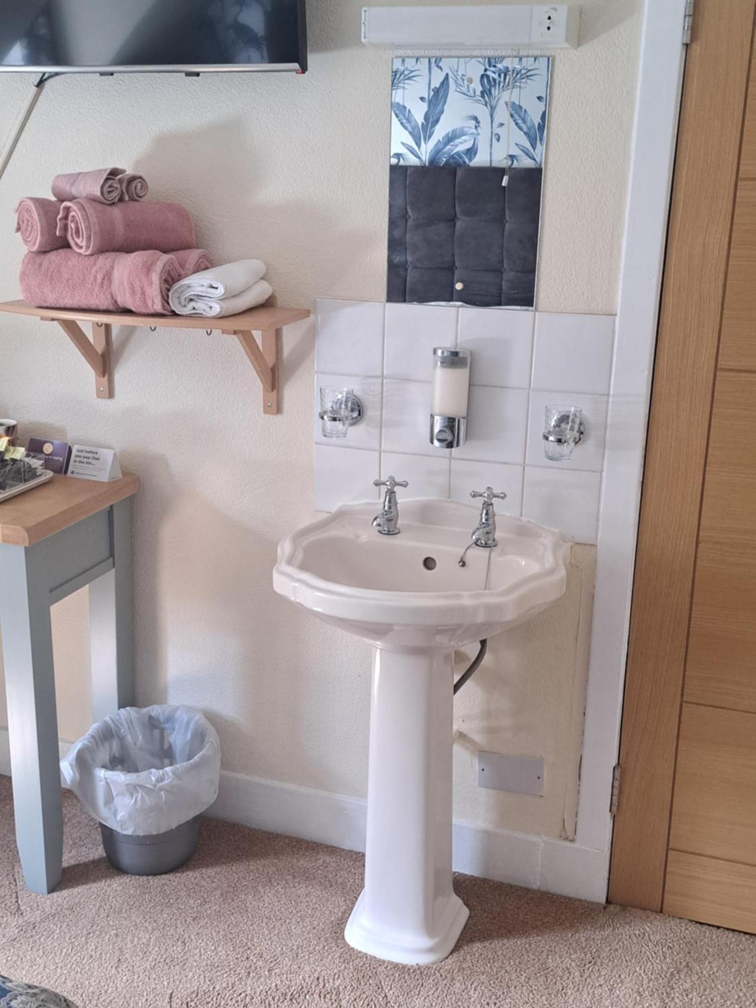Bed and Breakfast No 27 Инвернесс Экстерьер фото